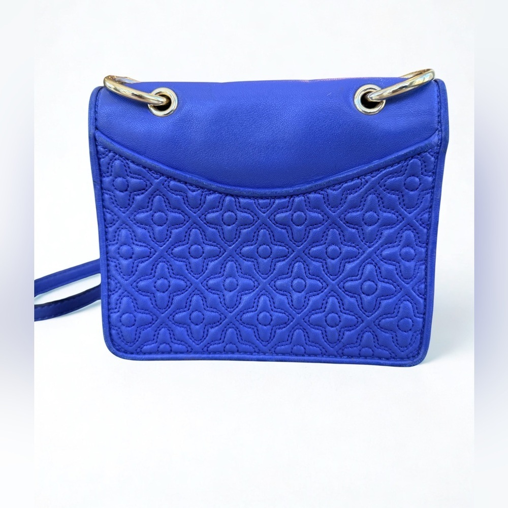 🔥 Tory Burch Fleming Small Quilted Floral Shoulder Bag - Royal Blue/Gold - Picture 3 of 8